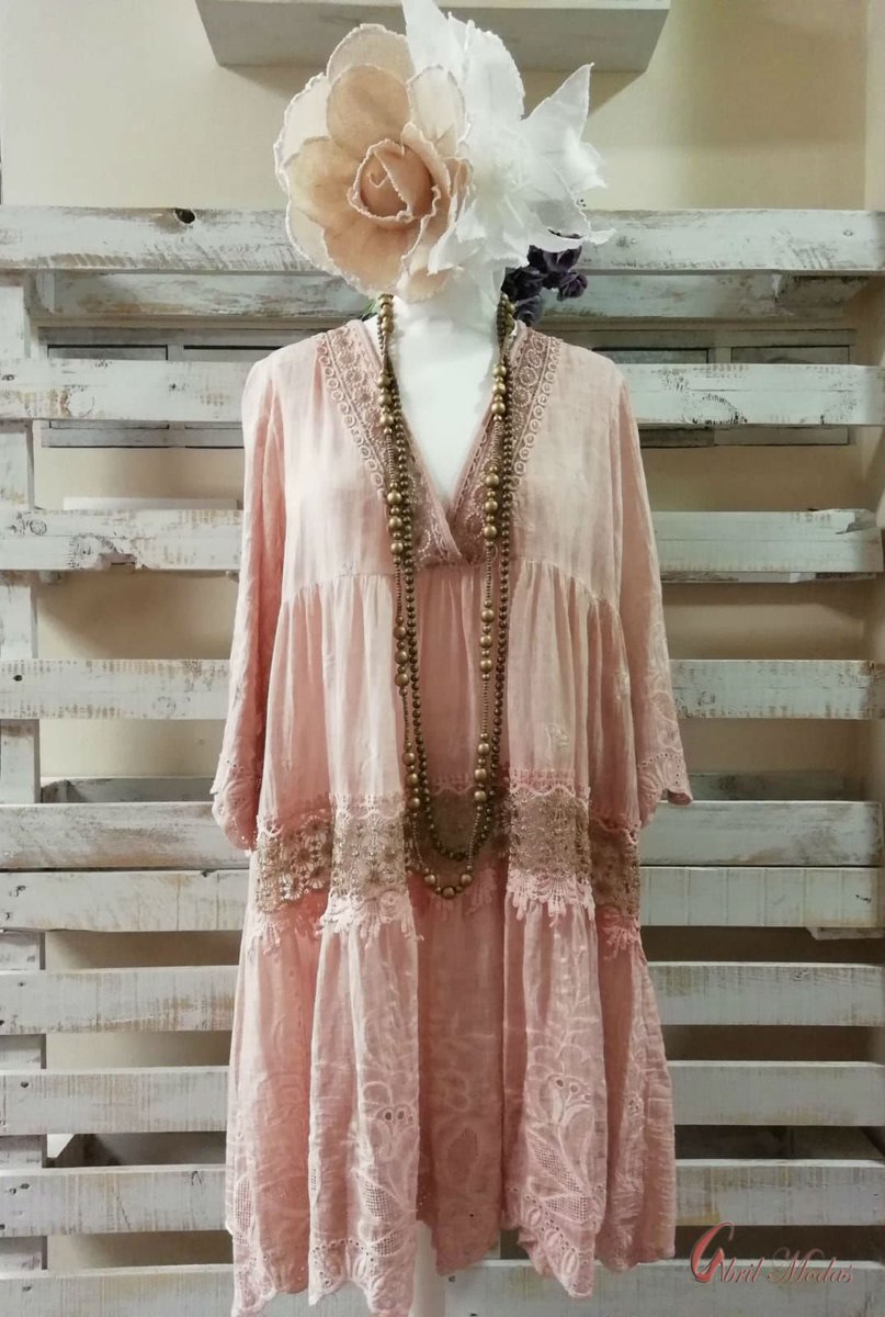 abril_modas's tweet photo. Ideal nuestro vestido con perforación y encaje 👗
¡¡Envíos a toda España!!
Calle Tomás Ybarra, 8 41940 Tomares, #Sevilla
Teléfono: 659536684
#Ideal #Sevilla #Fashion #Tendencia #Trendy #Style #Outfit #mujer #woman #Moda #Ropa #ModaMujer #Tomares #Look https://t.co/SLonk0lbqo