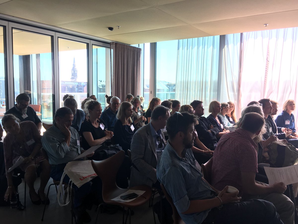 CKICNordic's tweet image. Full  house for @ClimateSusanne’s workshop on #circulareconomy at the #klima100 🤗 #ncew2018