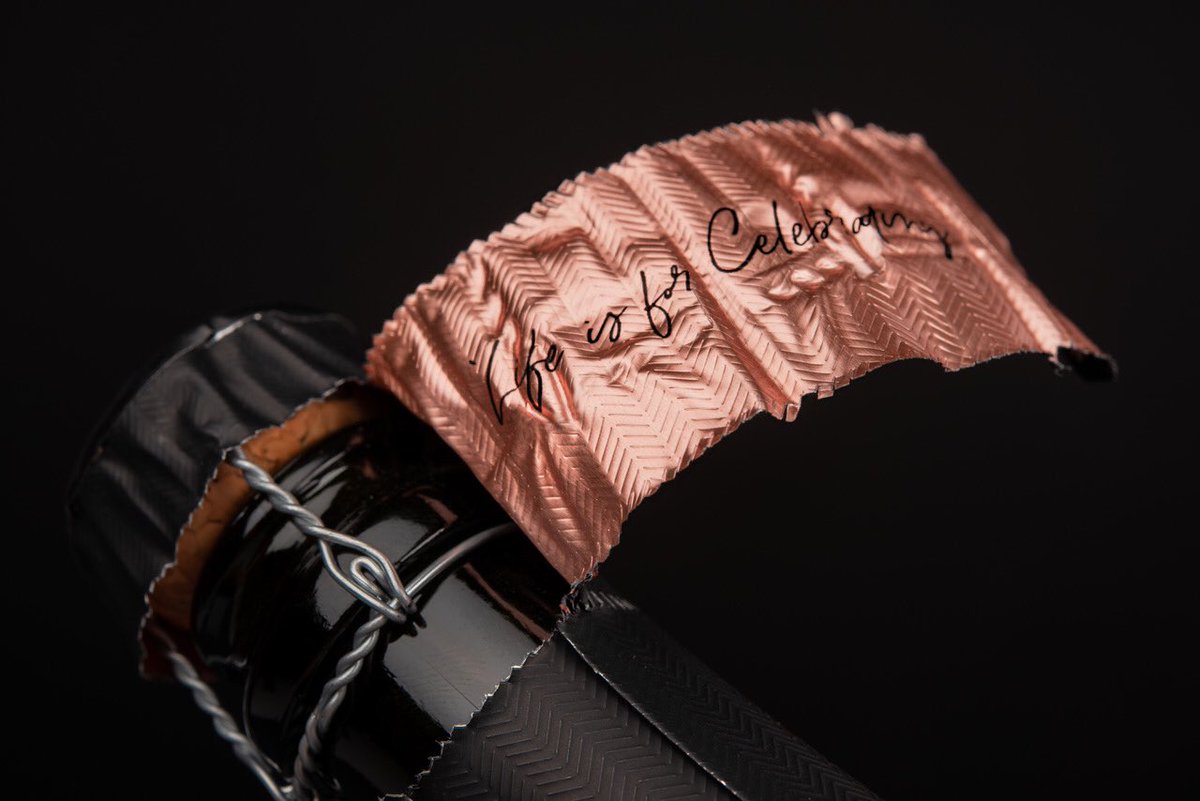 RidgeviewWineUK's tweet image. Looking forward to revealing all. Launching our Ridgeview new branding at the Beaufort Bar @TheSavoyLondon #lifeisforcelebrating