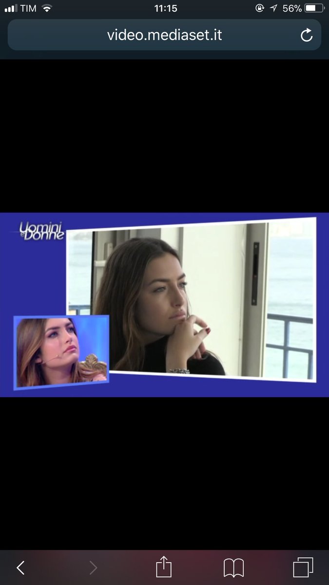 zia_gin's tweet photo. Nilufar avvistata con Lorenzo il 17 gennaio a Napoli (esterna andata in onda il 13 febbraio). Notare maglia, smalto, bracciale e trucco #uominiedonne https://t.co/dRu5IsVpic