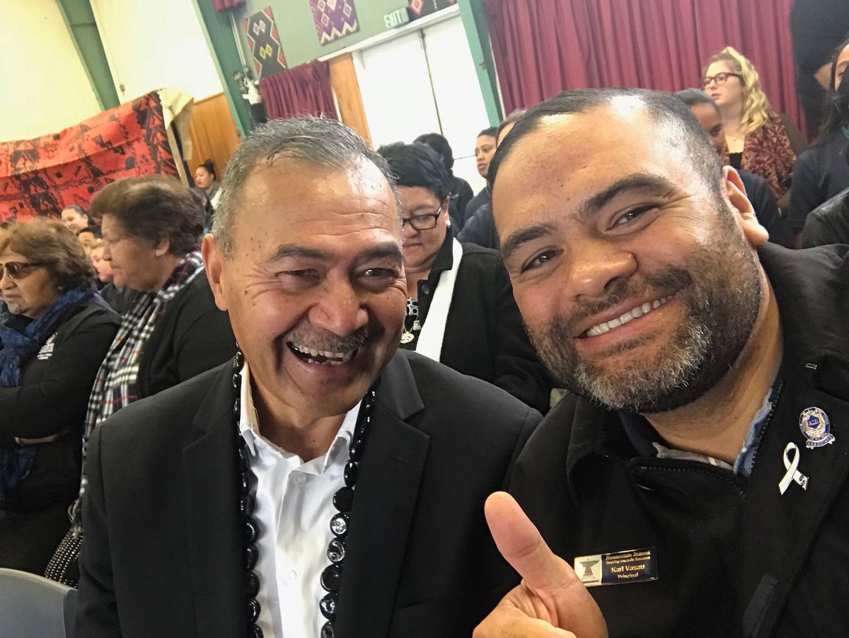 PaciFicEduCator's tweet photo. One of my #mentors and #rolemodel Mr Enosa Auvaa former #Principal of Mt Albert Primary and #President of #NZPPA https://t.co/7WHBP1tBFH