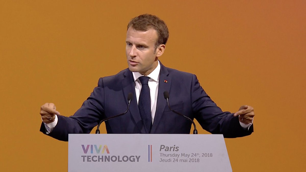 MaximeCohendet's tweet photo. Discours d'introduction d' @EmmanuelMacron à #VivaTech cc @you2youfrance https://t.co/rZQIf43UBK https://t.co/z2zxBLUZrX