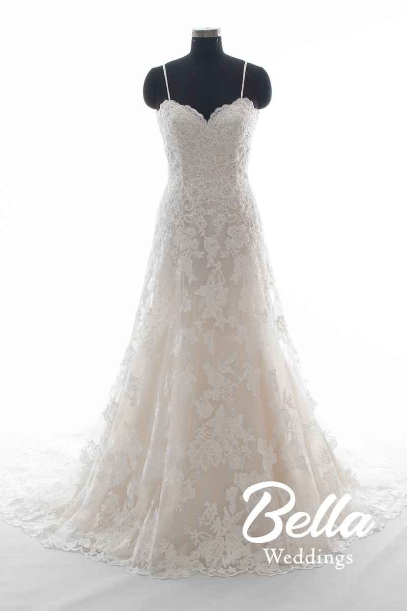 #Wedding-dress #shopping just got a whole lot easier! Browse our exclusive selection and find the #bridal gown of your dreams today!facebook.com/BellaNZWedding…