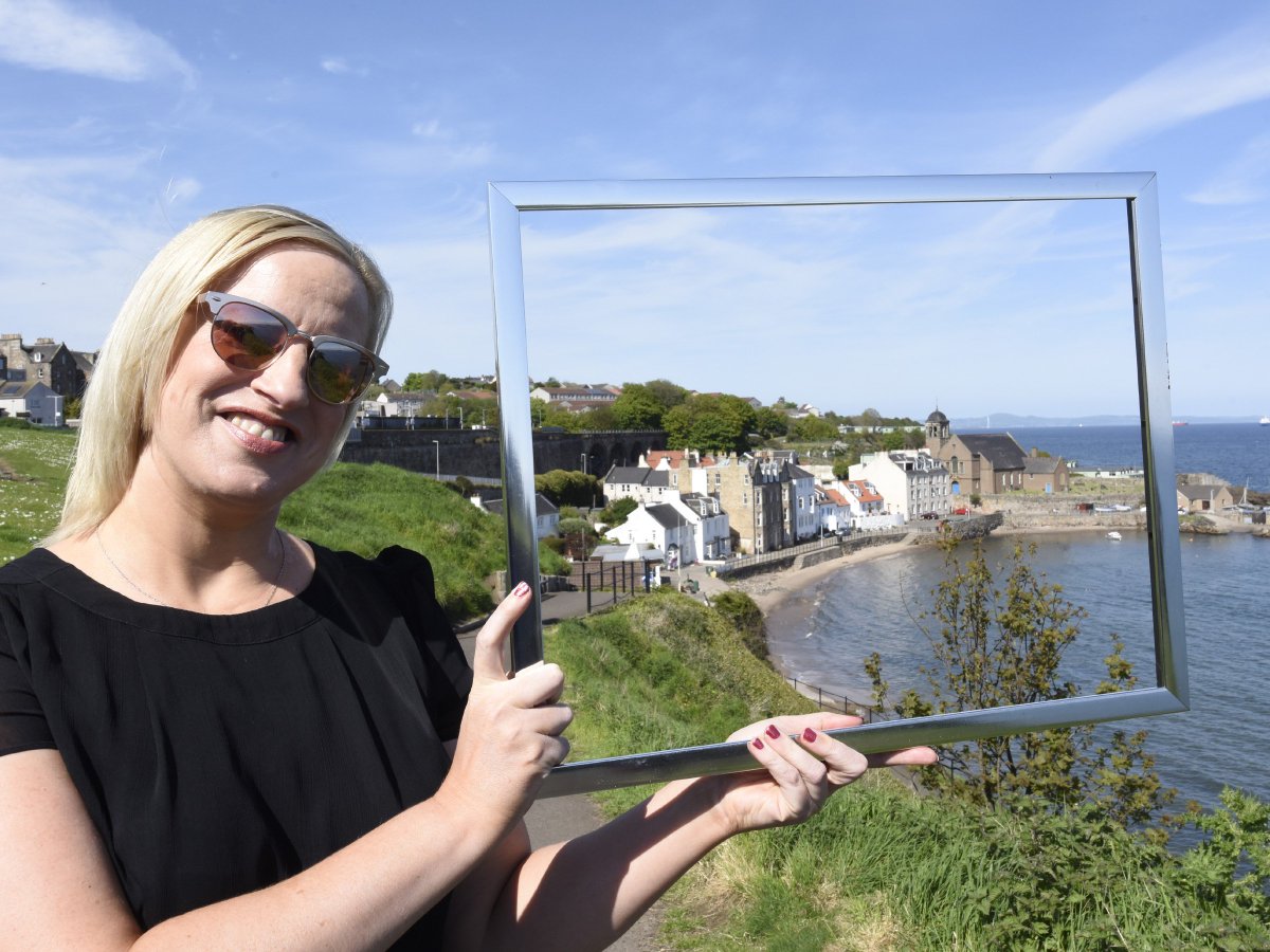 Fancy winning an overnight stay in a five star hotel? Check out our new photo competition launched in today's <a href="/FFP/">The Fife Free Press</a>  We want you to put #Fife in the frame! fifetoday.co.uk/news/put-fife-…