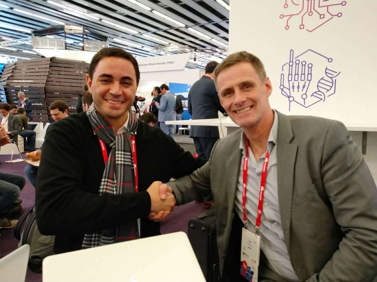 JoorsChain's tweet photo. JOORSCHAIN – A NEW WAY TO UNLEASH LATIN AMERICA'S INTERNET MARKET POTENTIAL—by Carl Aspenberg—CEO of @Joors_Internet and founder of @JoorsChain , check the article and the great photo of our CEO Carl and Celeo Arias—Chairman and founder of PAiC! 
https://t.co/Wo5Xl3uyJt https://t.co/EHxdxSiKrr