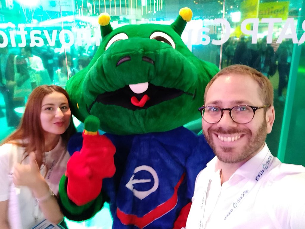 On vous attend sur le stand du @GroupeRATP à <a href="/VivaTech/">VivaTech</a> 😃 #VivaTechnology #vivatech2018 #ratp #event #pitch #paris