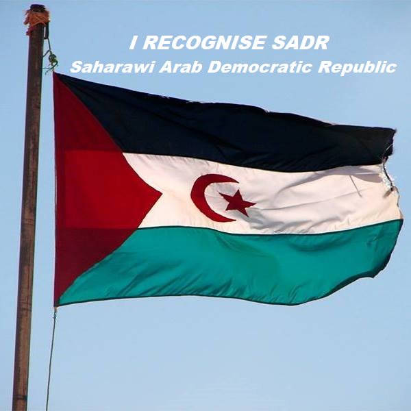 WSahara1's tweet photo. @GrandeFormaggio Some #Saharawi are #Refugees in #Sahara desert #Algeria &amp; go to study in #Cuba. which has very strong ties with #Saharawi &amp; its doctors travel to #Refugee camps in #Algeria or where needed. #Morocco #VILIFIES #Demonises #Political opponent #Polisario 🇪🇭#SADR 🇪🇭#WesternSahara https://t.co/UhJPf6d8rZ