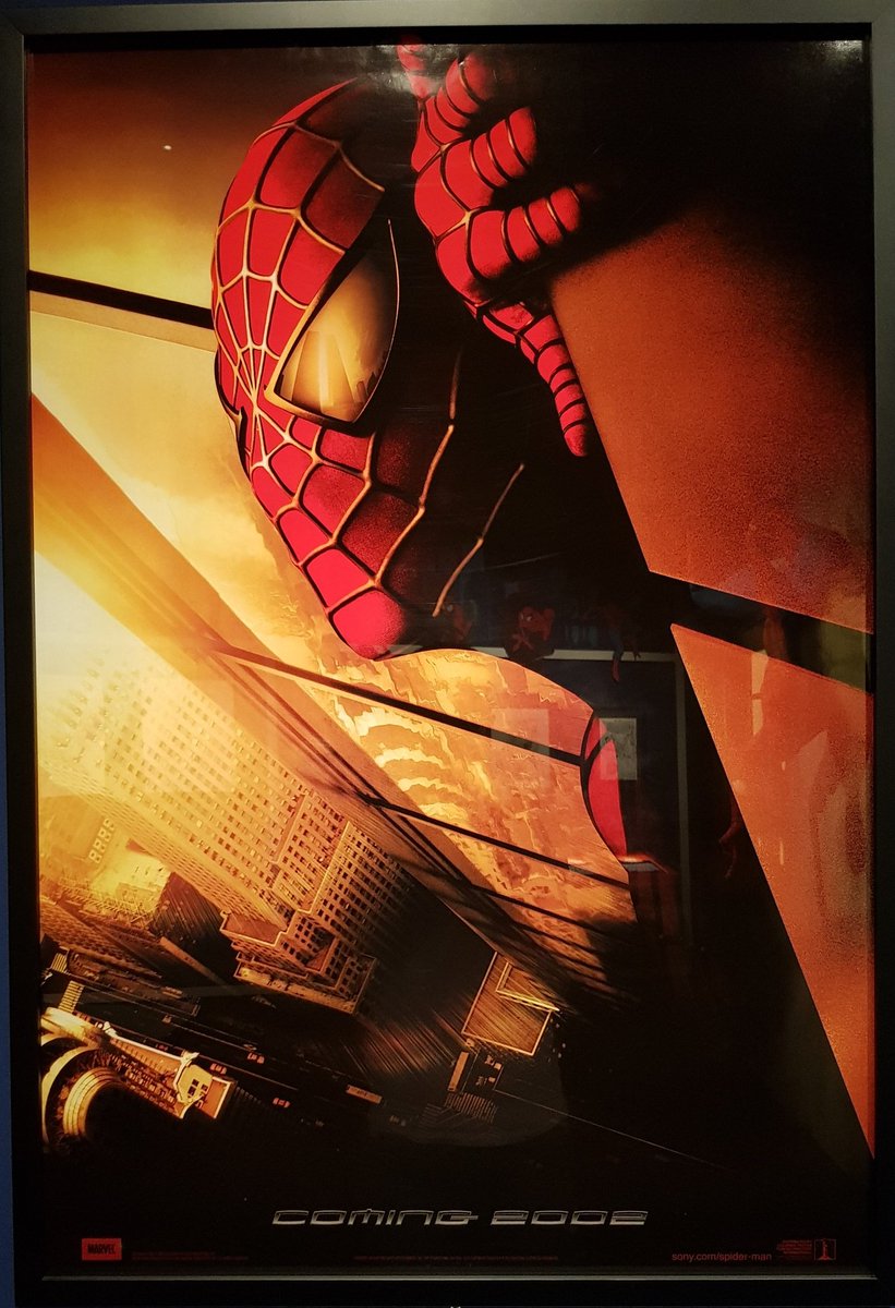 SCTripping's tweet photo. I spy, in my enormous eye... something not coming in 2002. https://t.co/WNNszZfmdO