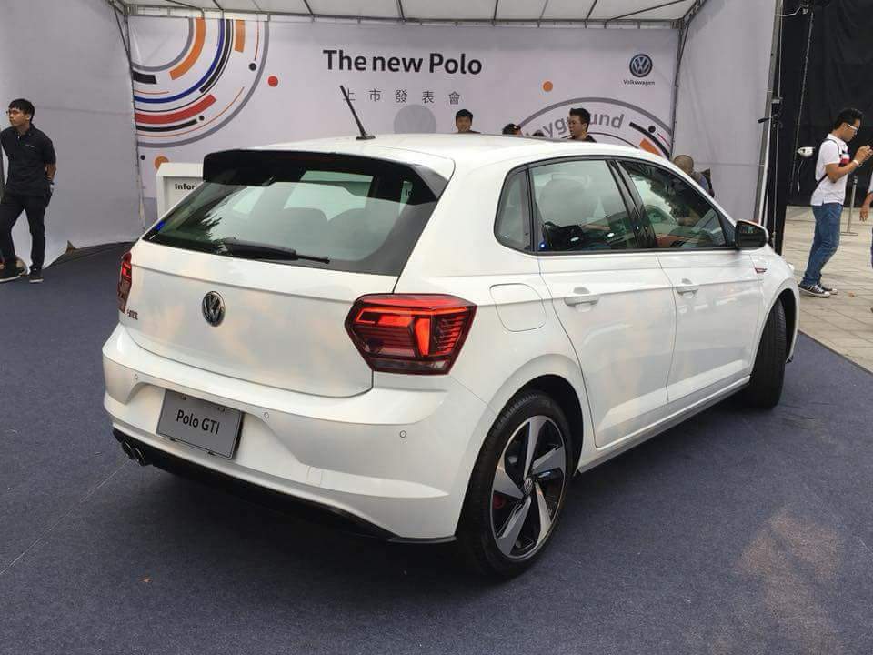 cars_pixels's tweet image. I greet you all in the name of VRRPHA 👋👋👋 @VolkswagenSA #Volkswagen #POLOGTI #BaeSnatcher