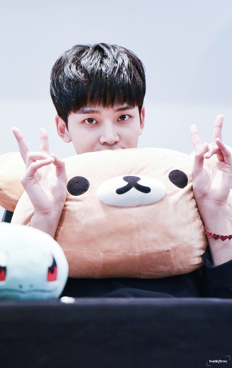 mainfocus_rw's tweet photo. [HQ] 180317 일산 팬싸인회 
#로운 #rowoon #sf9 #에스에프나인 #맘마미아 #MAMMAMIA 

https://t.co/r2YqD8YhJm
https://t.co/Q1qZww062s https://t.co/9S8OcArEQd