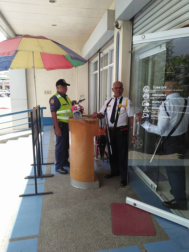 Dasmariñas CPS
1:40pm of May 24,2018 PCP 3 personnel led by P03 Feliciano conducted Oplan Solignum , along Molino Road Brgy Salawag, Dasmarinas City, Cavite.