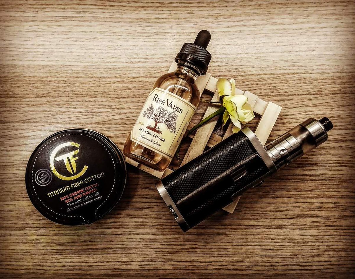 VapelandGr's tweet photo. Vape in Quality ...
#TFC
#Rose
#KeyLimeCookie
#RipeVapes
#Vapeland https://t.co/bWcGEiI6gz