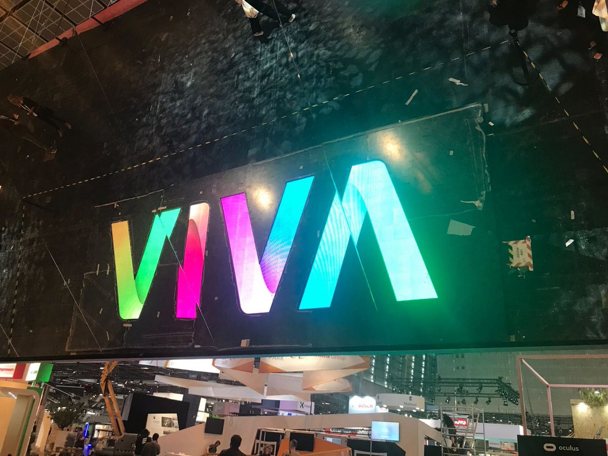 presseorange's tweet photo. #Vivatech ouvre ses portes ! Venez découvrir notre Lab @Orange "Innovation that matters". Là, juste à l'entrée vous y découvrirez plus de 100 #Orangestartup durant ces 3 jours. #Startup #Entrepreneuriat➡️https://t.co/ykzsVwJGst https://t.co/UgkREkH24Q