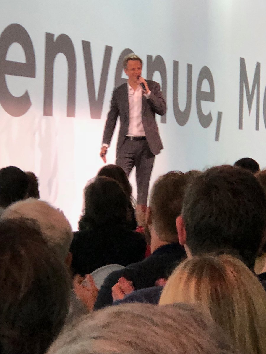 DaveEhlers4's tweet photo. Arthur kicks off Marcel in Paris https://t.co/wzoczLaIfP