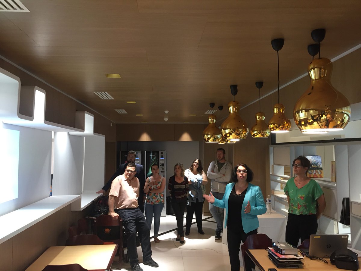 CelineBous's tweet photo. Mobile First ! CyberPlus et toutes les fonctionnalités accessibles depuis un téléphone portable, sont à l’honneur de notre Digital Café. #CyberPlus #SmartRetrait #ApplePay #SamsungPay #aide.bpalc.fr https://t.co/ZlT7q0jCM5