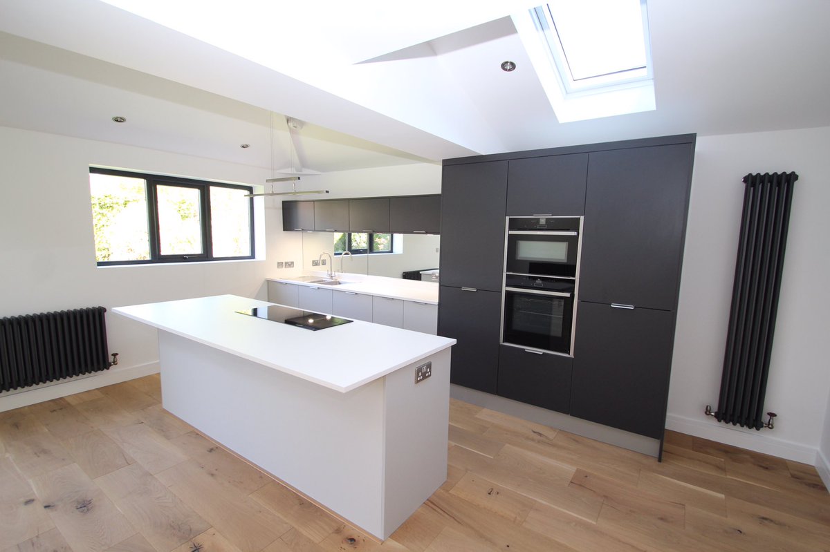 AndersonsRSL's tweet photo. It's here! We gave you a sneak peek of this beautiful property last week and it's finally here to view! Three bed semi detached in S11, newly refurbished to a very high standard!
#BentsGreen #sheffield #groundfloorextension #kitchengoals #neffoven #fourpiecefamilybathroom https://t.co/oC8cctkPp3