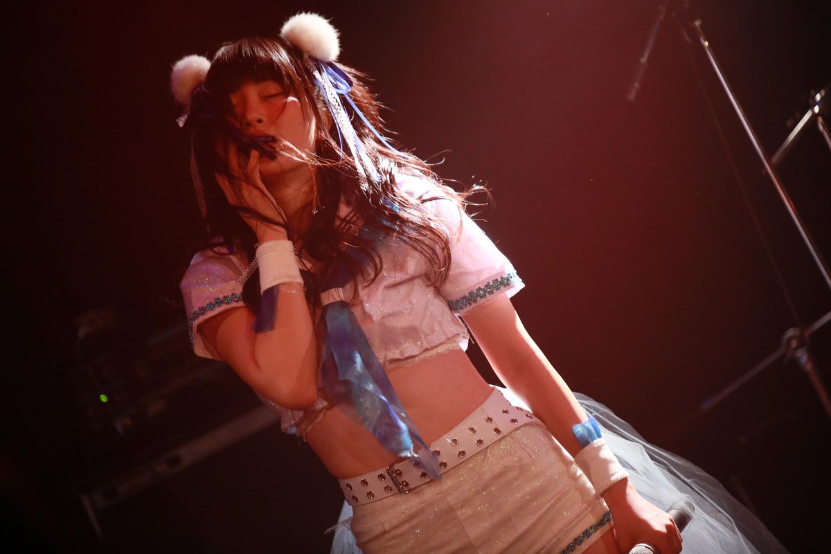 toge_toge_2's tweet photo. 2018.5.19 at 天神 VIVRE HALL
CLOUD & rito presents "add scene" CHAPTER 2
BIЯTH(@BIRTHofficial )
2 of 4
#BIЯTH #Яはやー #パワフルガール #addscene #brotherhood #ビブレホール #vivrehall #photography #livephoto #ファインダー越しの私の世界 #ライブ写真 #天神 https://t.co/P56ia7ojog