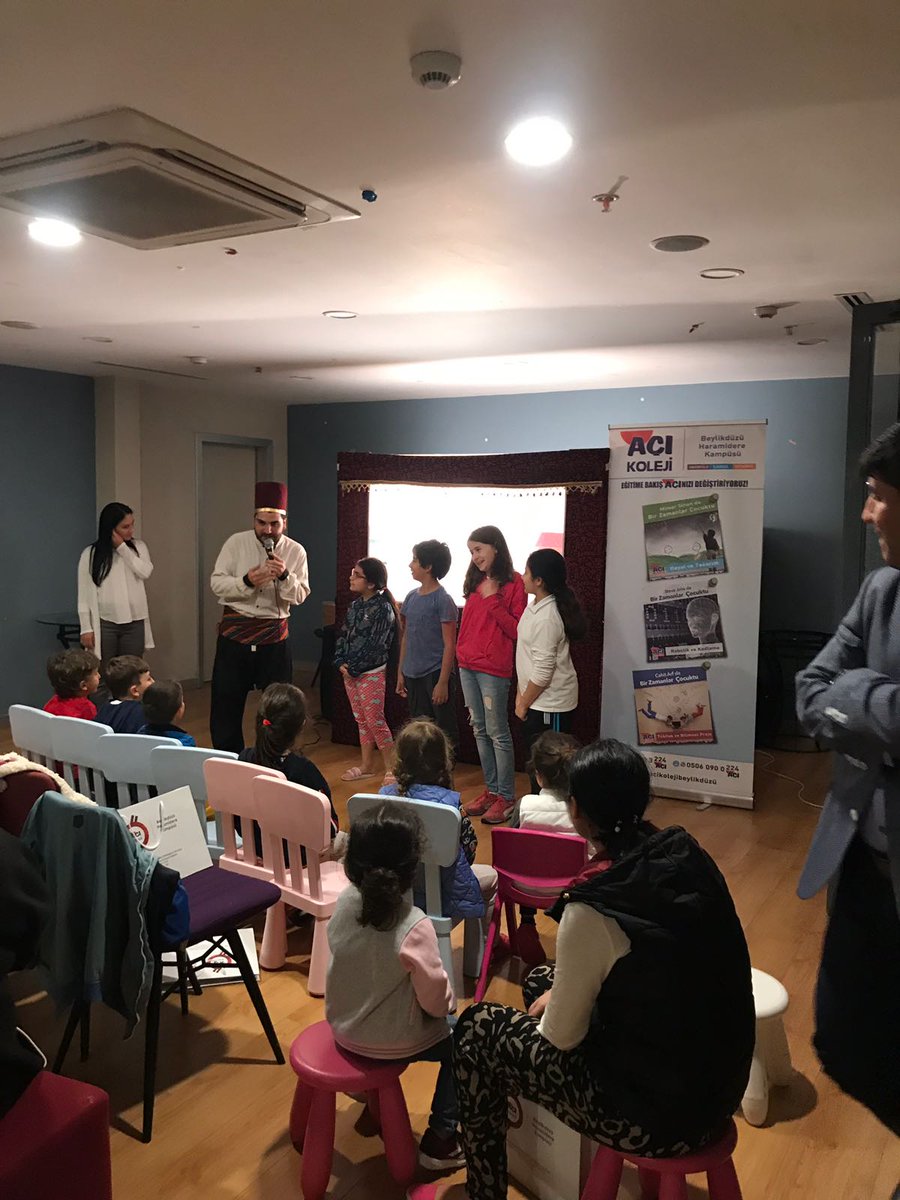 Ramazan etkinliklerimiz tüm heyecanıyla devam ediyor. Hacivat ile Karagöz çocuklarımızı mutlu ederken izlenmeye değerdi. 😊❤️