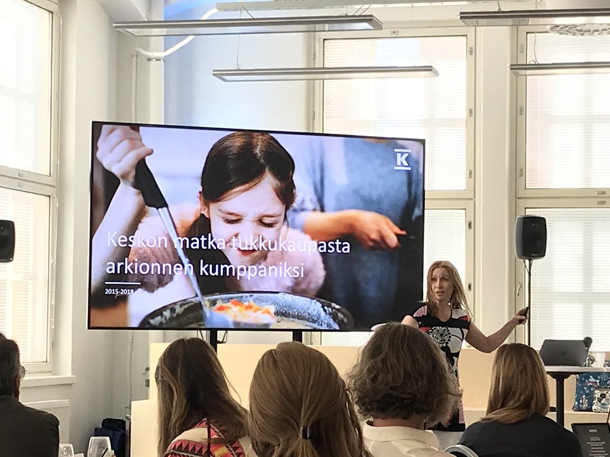 Inspiring morning at #franklypartners discussing and learning about #customercentricity . Fantastic <a href="/AnnaHovi/">Anna-Riikka Hovi-Taunila</a> just finished her speech which gave lots of thoughts. Thanks 👍😊! Now #miaropponen from @kryhmä on stage. #marketing #markkinointi #asiakaskeskeisyys