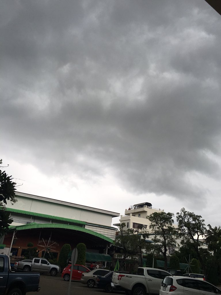RatchanokWong's tweet photo. @tmdthai  @PraphaSanpote 
@khwantwee@KgYolQu0mIUIAq8 @tri333 

☔️ฝนมาแล้ว☔️
เย็นสบาย
Thong Tarin Hotel; โรงแรม ทองธารินทร์ จังหวัดสุรินทร์
60 ถนน ศิริรัฐ ตำบล ในเมือง อำเภอเมืองสุรินทร์ สุรินทร์ 32000
044 514 281
https://t.co/WZ3cyMsirM https://t.co/k7U3idtvB8