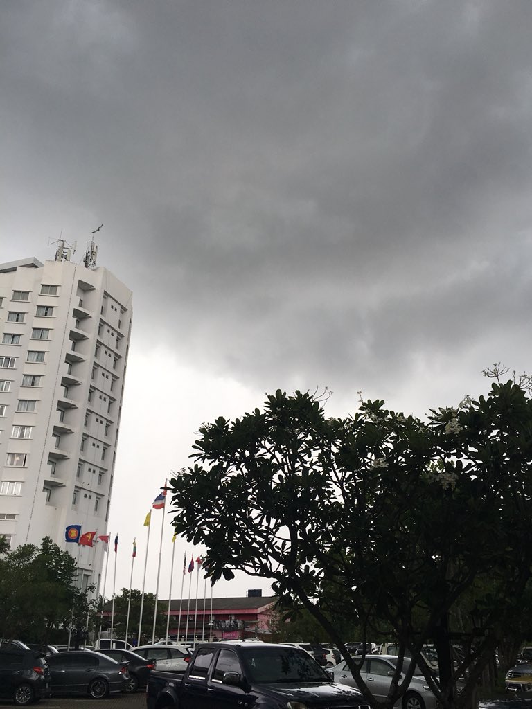 RatchanokWong's tweet photo. @tmdthai  @PraphaSanpote 
@khwantwee@KgYolQu0mIUIAq8 @tri333 

☔️ฝนมาแล้ว☔️
เย็นสบาย
Thong Tarin Hotel; โรงแรม ทองธารินทร์ จังหวัดสุรินทร์
60 ถนน ศิริรัฐ ตำบล ในเมือง อำเภอเมืองสุรินทร์ สุรินทร์ 32000
044 514 281
https://t.co/WZ3cyMsirM https://t.co/k7U3idtvB8