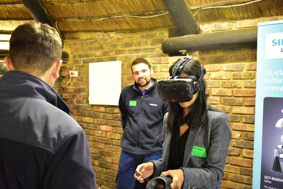 TLetseleha's tweet photo. virtual reality in action  #eskomdigitalday  #ESKOM @Eskom_SA https://t.co/3cJwCLRT31