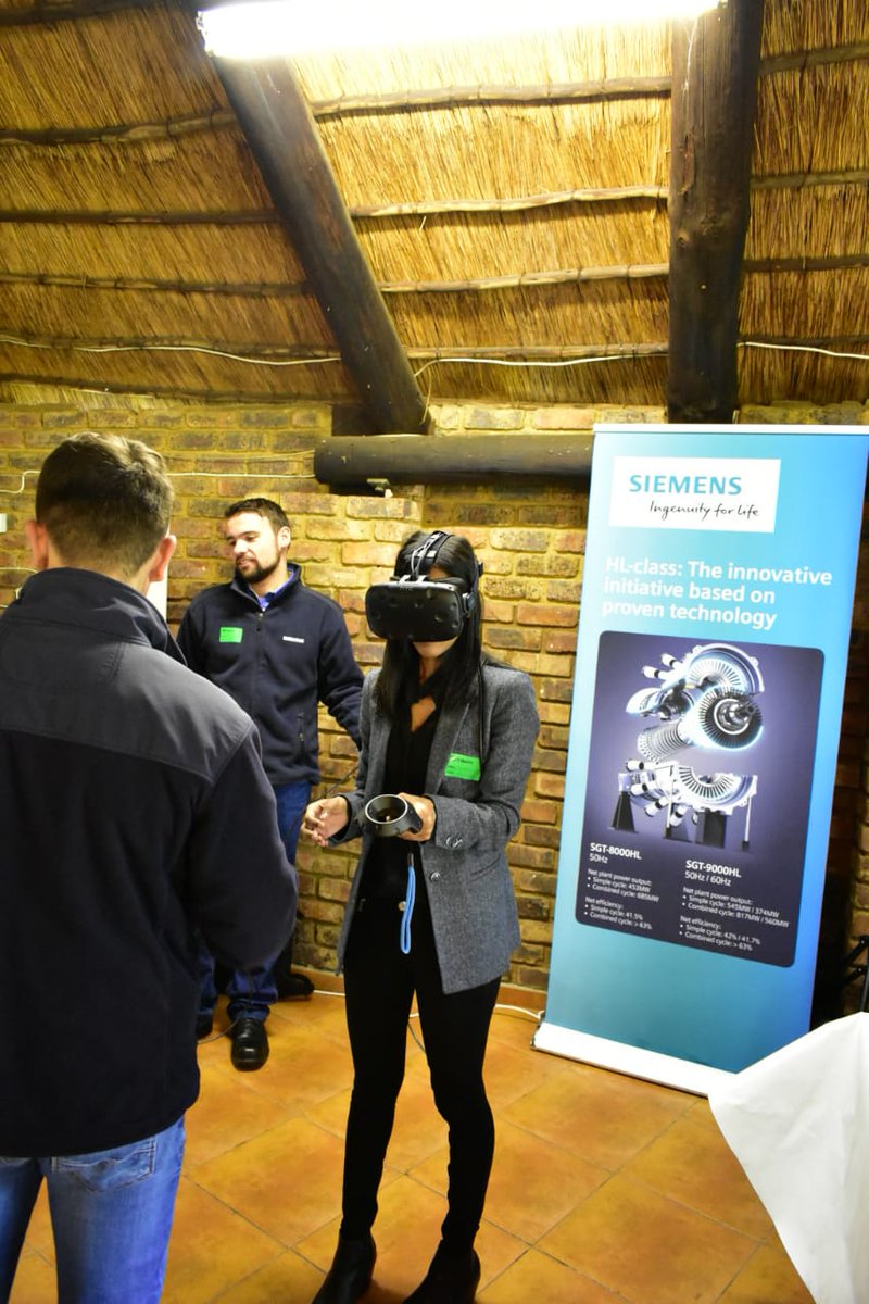 TLetseleha's tweet photo. virtual reality in action  #eskomdigitalday  #ESKOM @Eskom_SA https://t.co/3cJwCLRT31