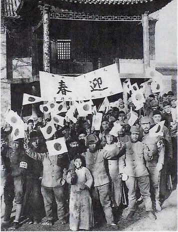 yi_mhk77 回答：欢迎日军进城的不但有南京市民，也有受日军保护的日侨