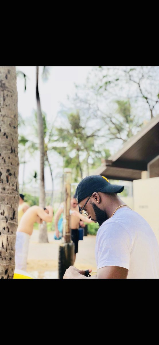 OfficialJSiKK's tweet photo. Not Sure if I Qualify or Not But Uhhhh 🤷🏾‍♂️

#FullBeardChallenge https://t.co/kzYzLBvzdk