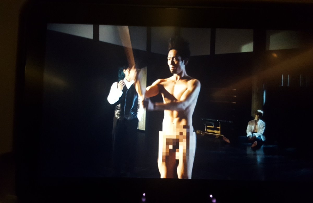 銀魂実写の死ぬほど笑った勘九郎さんの全力投球すぎる裏話 近藤さんが前貼りなんてしてるわけねぇだろ って言って Togetter 銀魂実写の死ぬほど笑った勘九郎さんの全力投球すぎる裏話 近藤さんが前貼りなんてしてるわけねぇだろ って言って Togetter