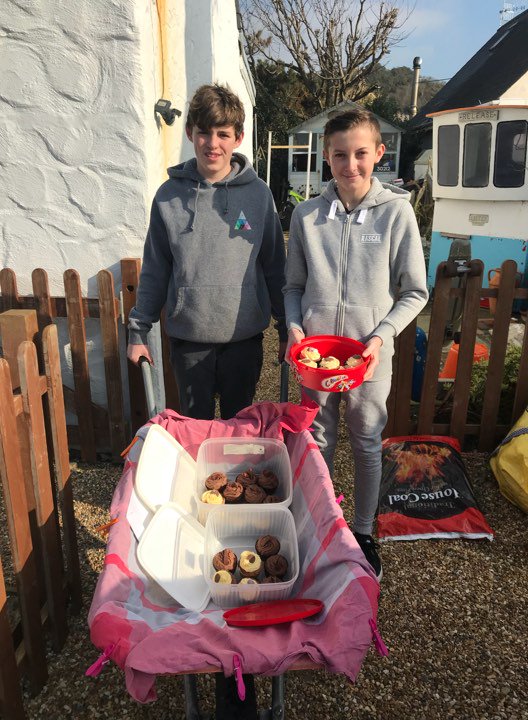 Now that's what I call #StudentEndeavour! The <a href="/CAKEMEUP2/">CAKE ME UP</a> boys stopped at nothing to achieve their success in the <a href="/SBCGuernsey/">Gsy Student Business</a> <a href="/LMDC_SBC/">LMDCHS Student Business Challenge</a> #StudentBusinessChallenge! That's how you become a winner! 💙🇬🇬💫⭐️💪👊👍🔥 <a href="/SureGuernsey/">Sure Guernsey</a> <a href="/GovEducation/">Gov Education</a> <a href="/LamareHighSchoo/">La Mare De Carteret High School</a> <a href="/GuernseyPress/">Guernsey Press</a>