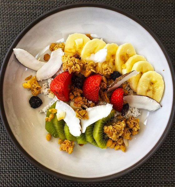 footingbox's tweet image. Vous êtes en manque d'imagination pour vos recettes gourmandes ? 
L'équipe @footingbox vous propose la recette du CHIA PUDDING, idéal pour le petit déjeuner et même pour le goûter !! 

Retrouvez la recette sur le blog : footingblog.fr/2018/05/23/rec… …
Bon appétit !!

#miam #healthy