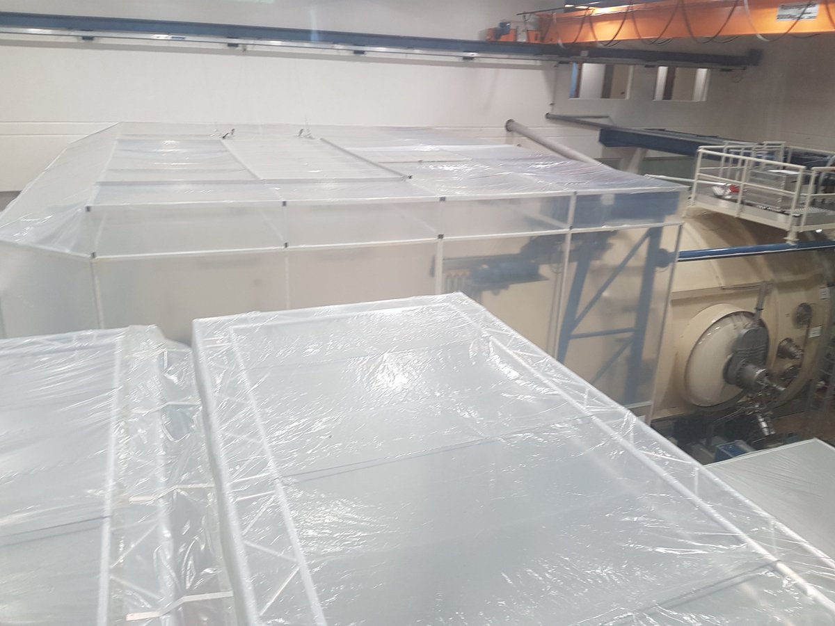 georgiosmeg's tweet photo. While at, the #Liege Science park, we also visitied the #centrespatialdeliege
Take a glimpse on how #Space Instruments are made or tested, in complete vacuum, extremely low temperatures & dust free. #EKTgr is there as the #EITHEALTH HUB coordinator for #Greece #ASTPProton18 #esa https://t.co/uCuzhwDGmh