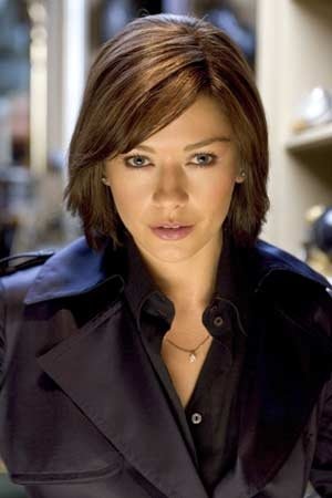 マディ Twitterren キャサリン ゼタ ジョーンズ レスリー アン ダウン 二人のイギリス人女優 これを見た人は美しい女優の画像を貼れ