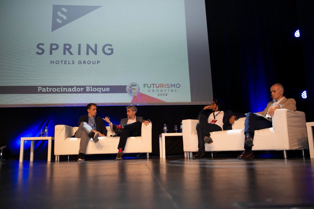 ThynexNetwork's tweet photo. @MiguelAdell1 nuestro Director General, moderando la mesa de debate en la que intervinieron @amuda @juanluispolo y David Sáez. #SpringTalks #innovacion #turismo @TurismoArona @raul_dguez @fu_turismo #Futurismo2018 https://t.co/JelB1EsL6H