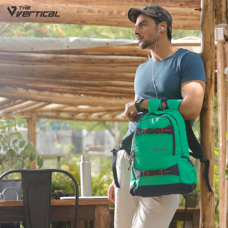 ExploreVertical's tweet photo. This bag is our type of arm candy.

Grab this bag at @Myntra &amp; @Jabong.
Link: https://t.co/LKMwKWOjkk
.
.
.
.
#springsummer18 #livevertical #backpacks #shopnow https://t.co/rV55bdP5y7