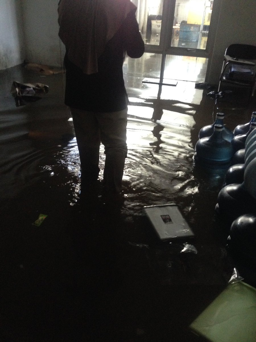 ♕Mbak Bro tweet media