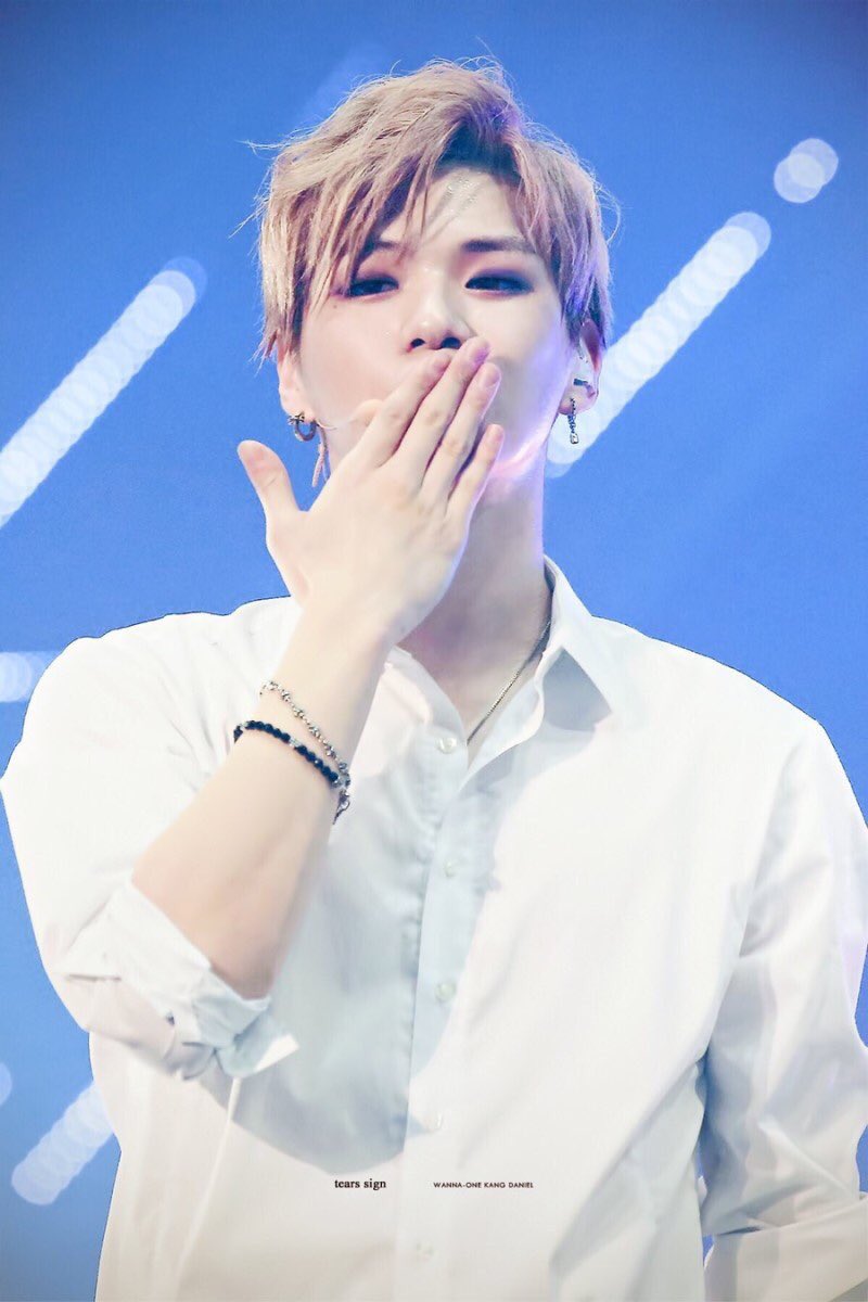 강다니엘의 온도차 tweet media