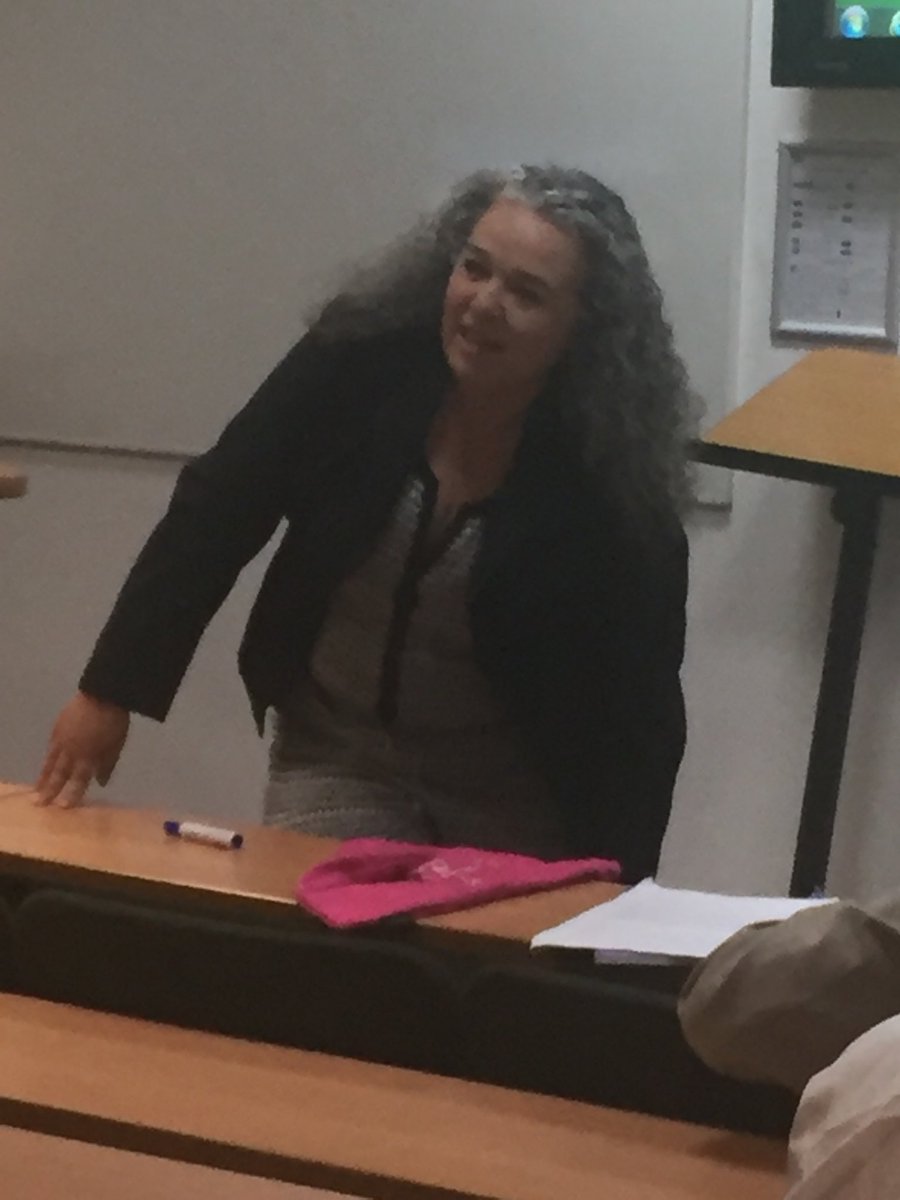 CHMEhospitality's tweet photo. @RebeloSofia putting her Heels on for her @CHMEhospitality presentation or is that really her Story telling session? #chme2018 https://t.co/GwPKkpzTwR