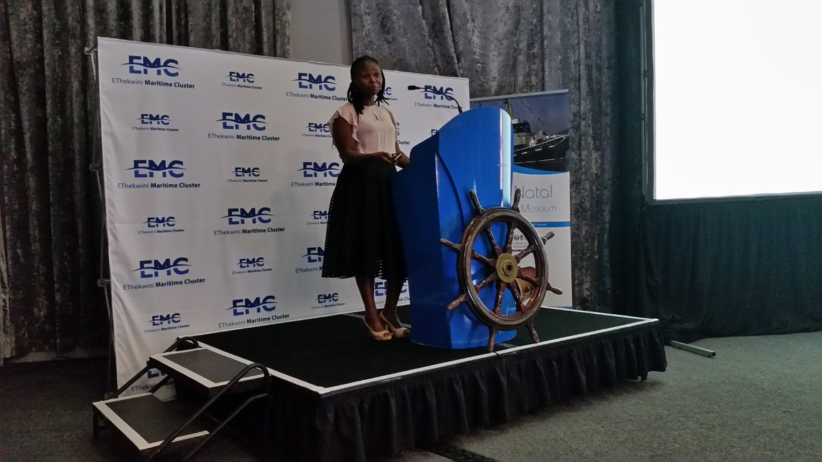 A_M_S_O_L's tweet photo. Entrepreneur and educator Mrs. Balungile Masuku pictured presenting at the @kzncareer expo this morning. https://t.co/kZDhGwgNWj