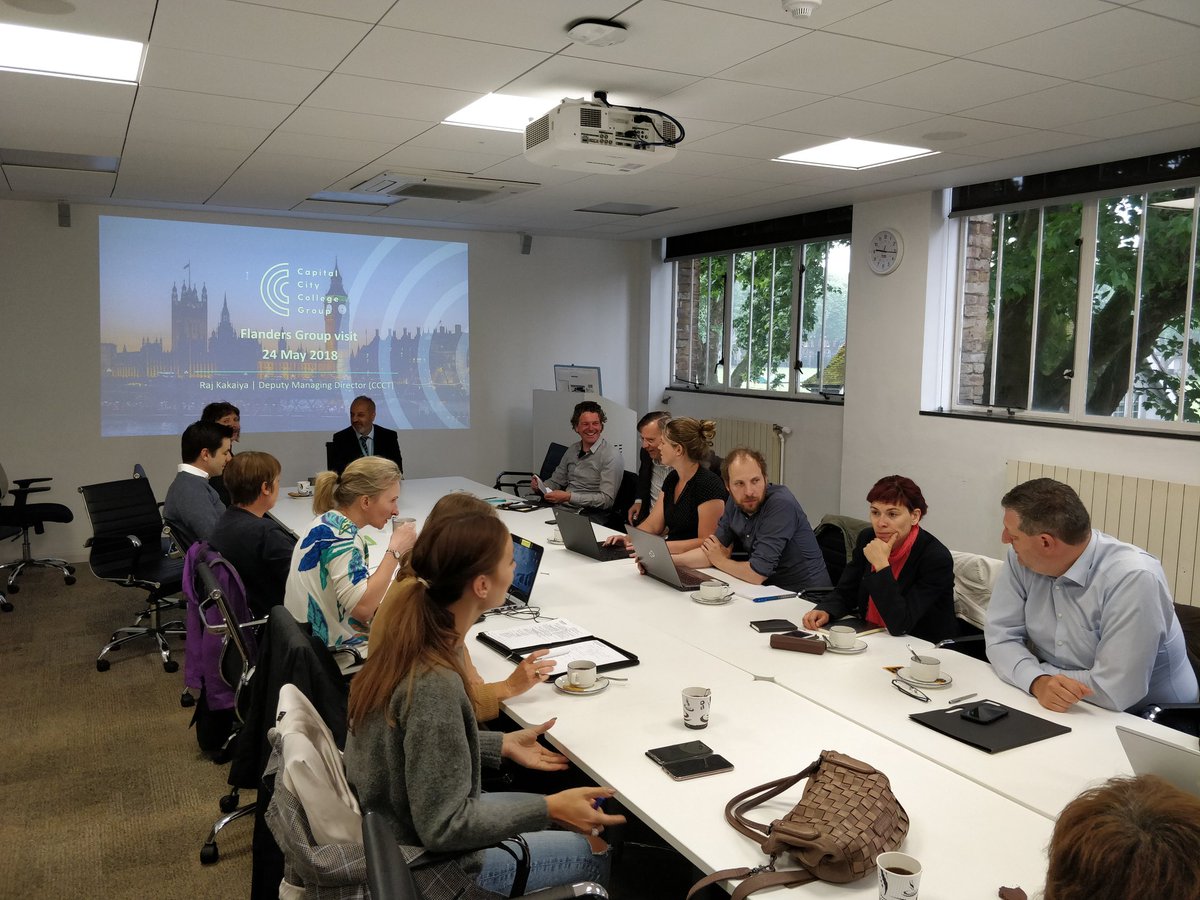 AKSodermans's tweet photo. Dag 2 van onze uk learning trip over #duaalleren start bij Westminster Kingsway college @Westking! @syntravlaandern @vokavzw @UNIZOvzw @vdab_b @LiberformPC336 @Agorianl @EPALE_FL @Boerenbond @constructivbe @vakbondABVV @ACVonline https://t.co/S13DjSIzfg