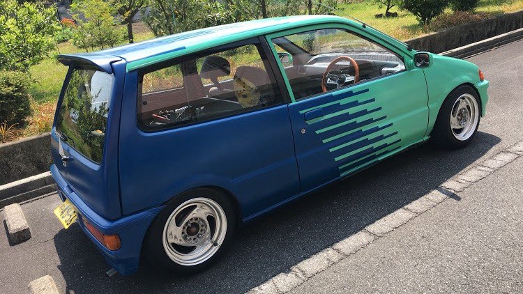 Cartune 公式 V Twitter 愛車紹介 Cartuneに投稿されているユーザー記事から編集部チョイスの1台を紹介 本日ピックアップは 進撃の巨乳 L250v さんの愛車 ホンダ トゥデイ Jw3 ファルケンカラーに身を包んだレーシングスタイルなトゥデイです Cartune 公式 V Twitter 愛車紹介 Cartuneに投稿されているユーザー記事から編集部チョイスの1台を紹介 本日ピックアップは 進撃の巨乳 L250v さんの愛車 ホンダ トゥデイ Jw3 ファルケンカラーに身を包んだレーシングスタイルなトゥデイです