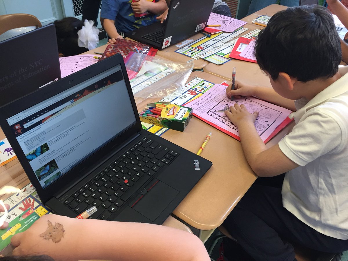 2ndGradeJKO's tweet image. Class 202 participates in shared research on butterflies for their Informational Writing Report. They are using Kiddle to look up different types of butterflies and are coloring their pictures to look like the real thing. #kiddle #sharedresearch #informationalwriting @PS66JKO