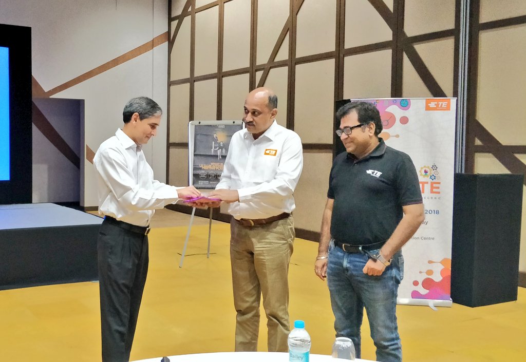 MinakshiSpeaks's tweet photo. Inauguration of HR scrapbook - "All About You" by Arun Kakatkar, MD TE India and Vishwanath S, Sr Director, Transportation Solutions in presence of @amitssays Director - HR, TE India. #LifeatTE #HRLW2018 #AdapTE https://t.co/aIhO3XMpby