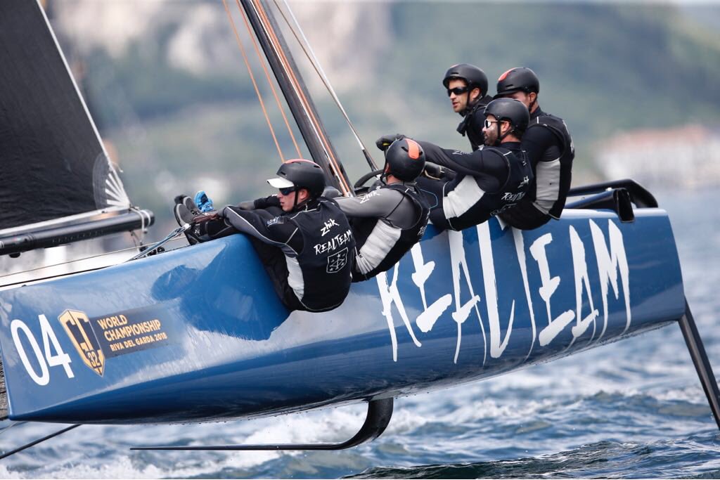 GC32RacingTour's tweet photo. 👌 perfect shots from the @GC32Class photographer Pedro Martinez. Follow live at https://t.co/2bVnD48fsy
#foiling #sailing #gc32worlds https://t.co/n65gdljwEG