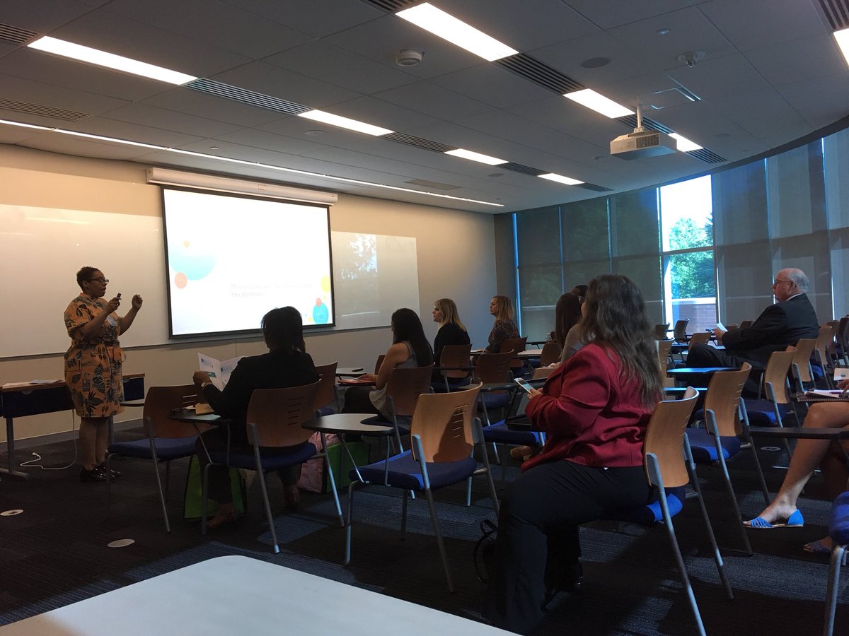 WillHealthEd's tweet photo. Asbury Parks #innovateAPSD doing their thing! #KEANThoughtLeaders18 @khwtekgirl @Prncpl_ERuiz @skgray1 https://t.co/jvo5wA7SBz