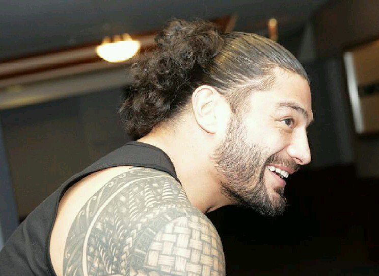 Happy Birthday to my dream Roman Reigns..Best wishes for you.. 