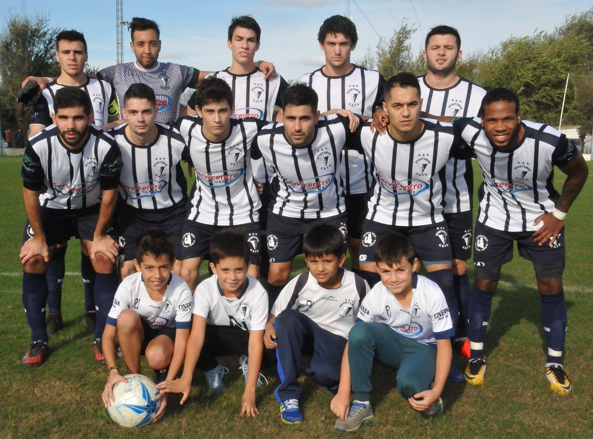 SportsmanCSyD's tweet photo. ⚽ HoyJuegaSportsman

🏆 #LigaVenadense Primera A
📌 Fecha 11
⚽️ Juventud Unida🆚#Sportsman  
📅 #JUEVES 24/5
⏰ 19 hs Cuarta Especial
⏰ 21 hs PRIMERA DIVISIÓN
🏟 Josefina de Rueda

HOY Y SIEMPRE CON VOS!💙
#DaleBlanco 🚅 https://t.co/DGe1ngK0Sj