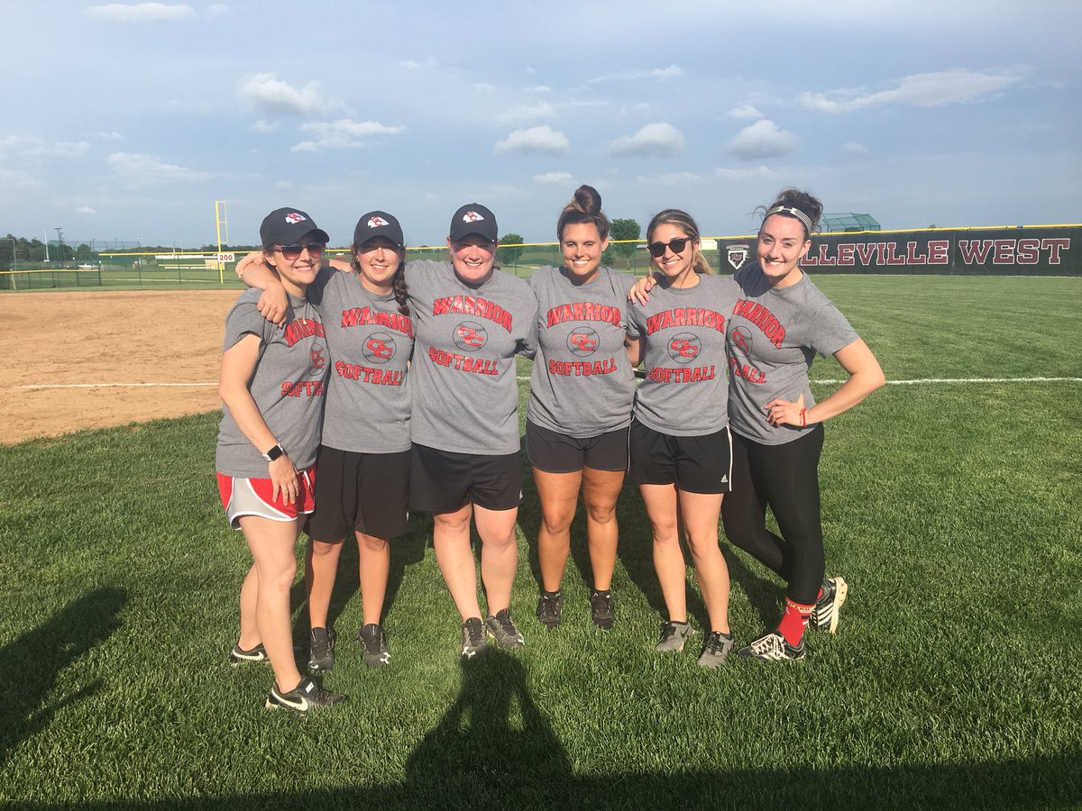 softballgchs's tweet photo. Coaches signing out for the last time. Thank you players, parents, GCHS, and community for the amazing support and dedication to us as softball coaches. We made the decision to resign with a heavy heart. From your biggest fans, warrior out ❤️ https://t.co/5PVc798TB5