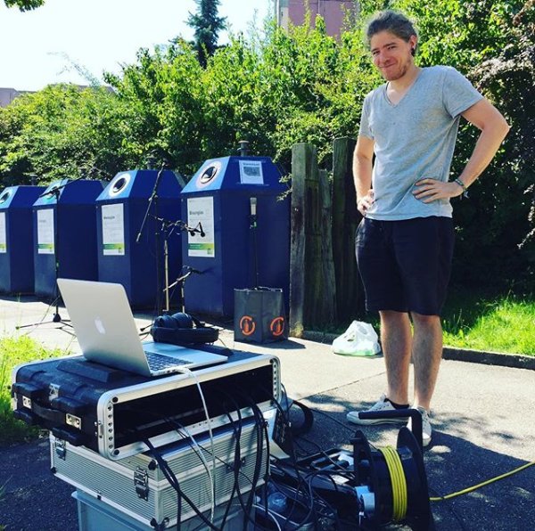 distraster's tweet photo. Time is running! One year ago we sampled the sounds for our awesome project. Next week we will release it! We are counting! 6 days to go... #timeisrunning #sampling #new #album #newalbum #release #newmusic #newmusicalert #distraster #beerforthechampions #staytuned #awesome https://t.co/GXqO1d9Ieb